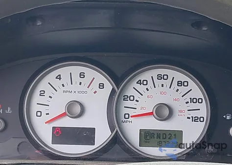 2005 Ford Escape Xlt z USA, uszkodzony, nr VIN 1FMYU93185DA12392